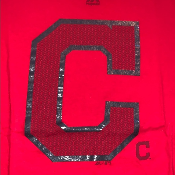 Majestic T-Shirt - Picture 2 of 4